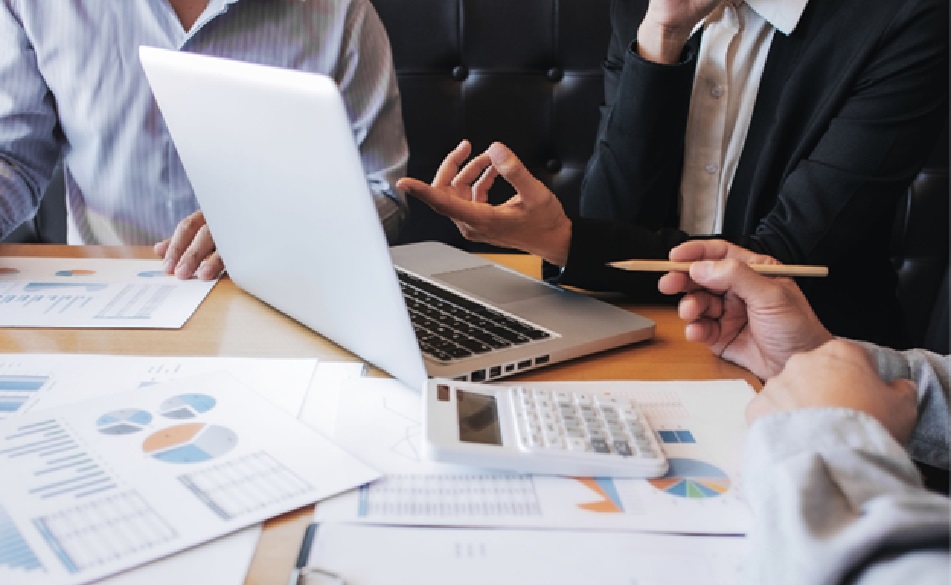 Is a Debt Management Plan Right for You? Insights from Private Lenders in Singapore